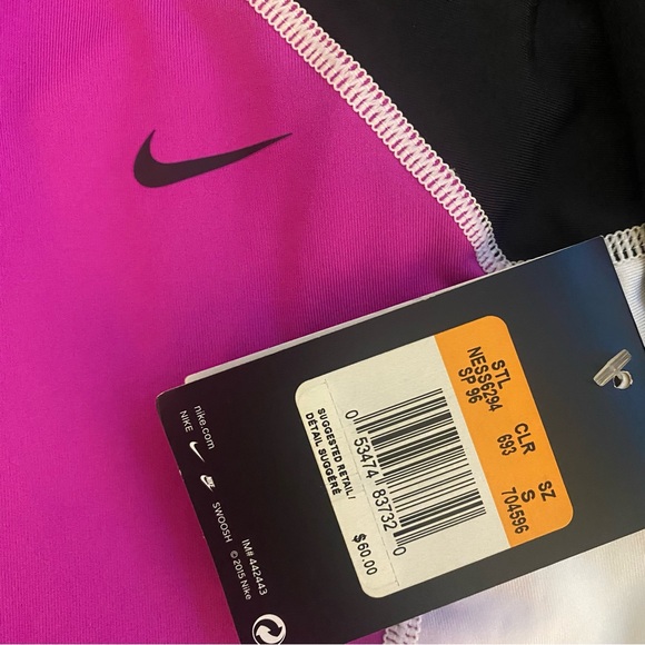 Nike Women's Pink and Black Swim Top NWT S - Picture 5 of 5